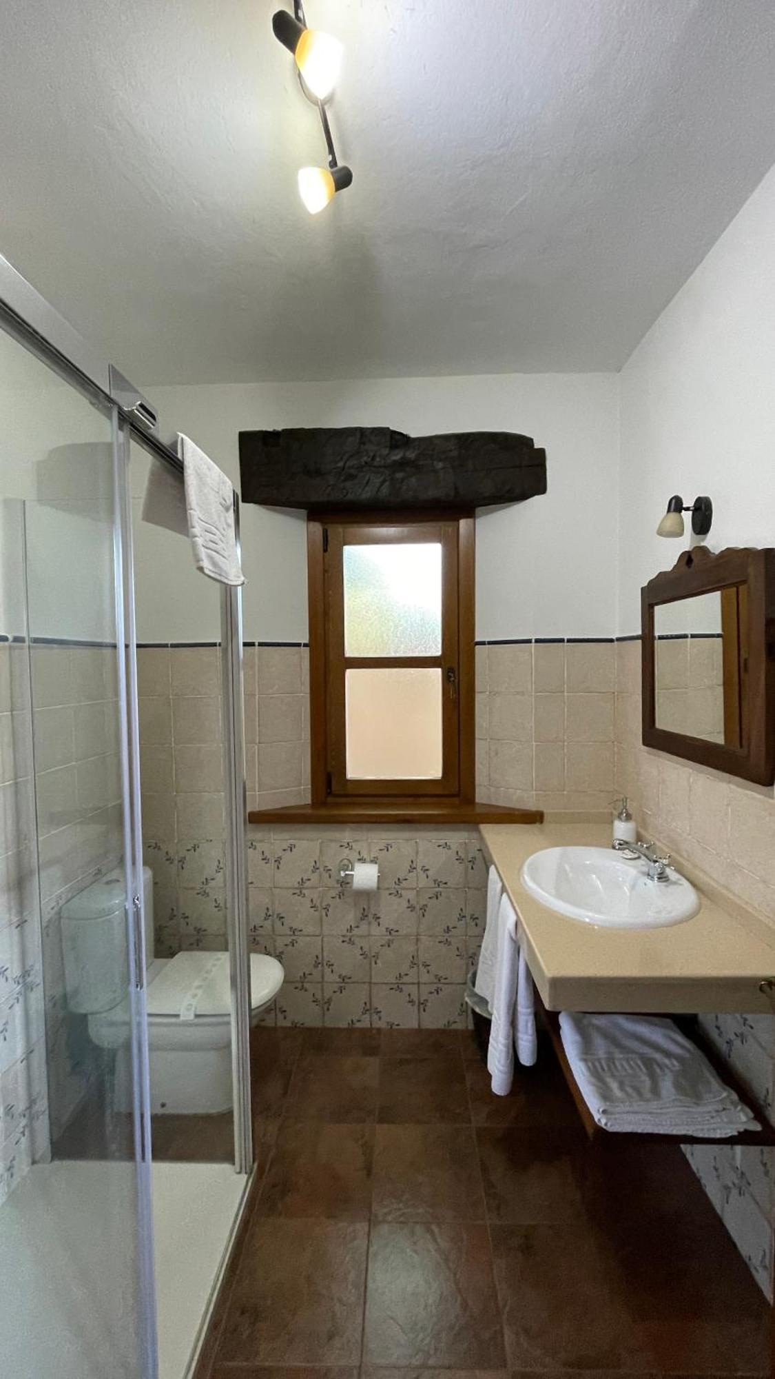 Apartamentos El Picoretu 메스타스 데 콘 외부 사진