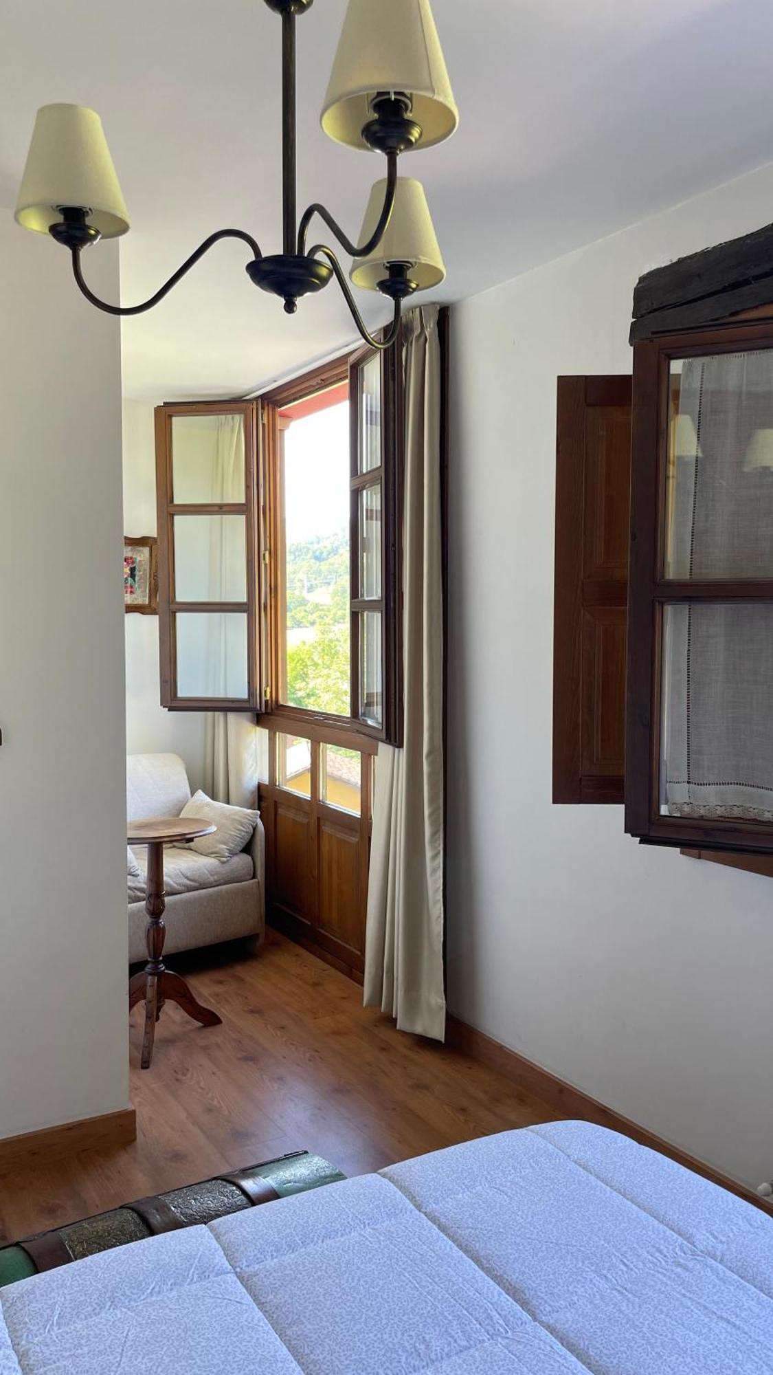 Apartamentos El Picoretu 메스타스 데 콘 외부 사진